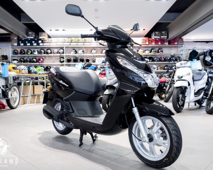 Peugeot Kisbee 50 Black Edition Insurance